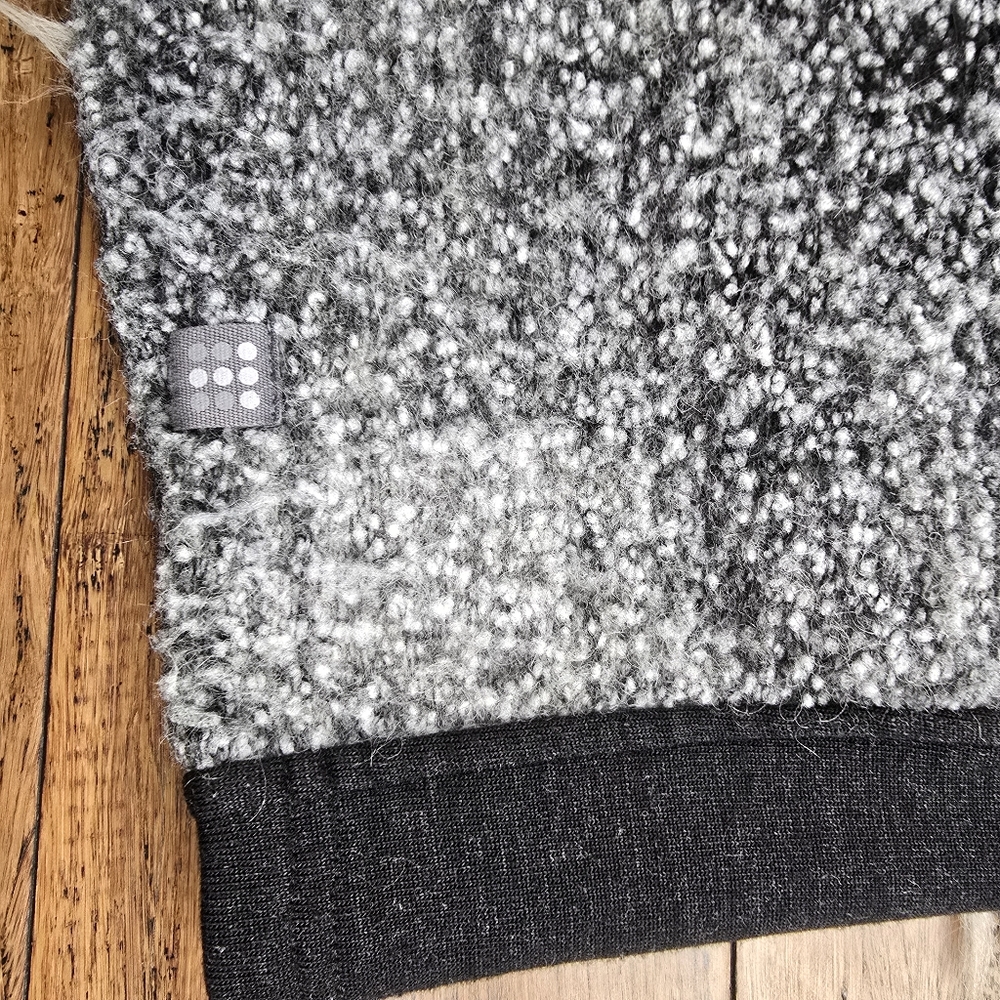 Title Nine RARE Wool Blend Jacket Small - Picture 12 of 16